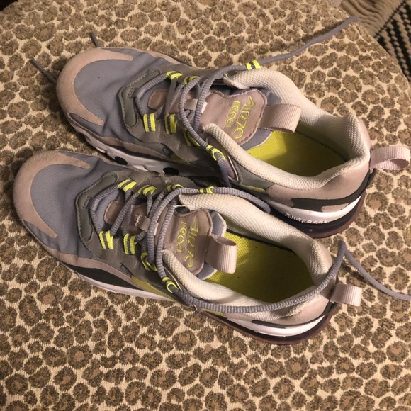 *** Girls Nike Air Max *** SZ 3.5 - Picture 3 of 6